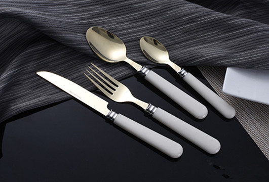 stainless steel cutlery