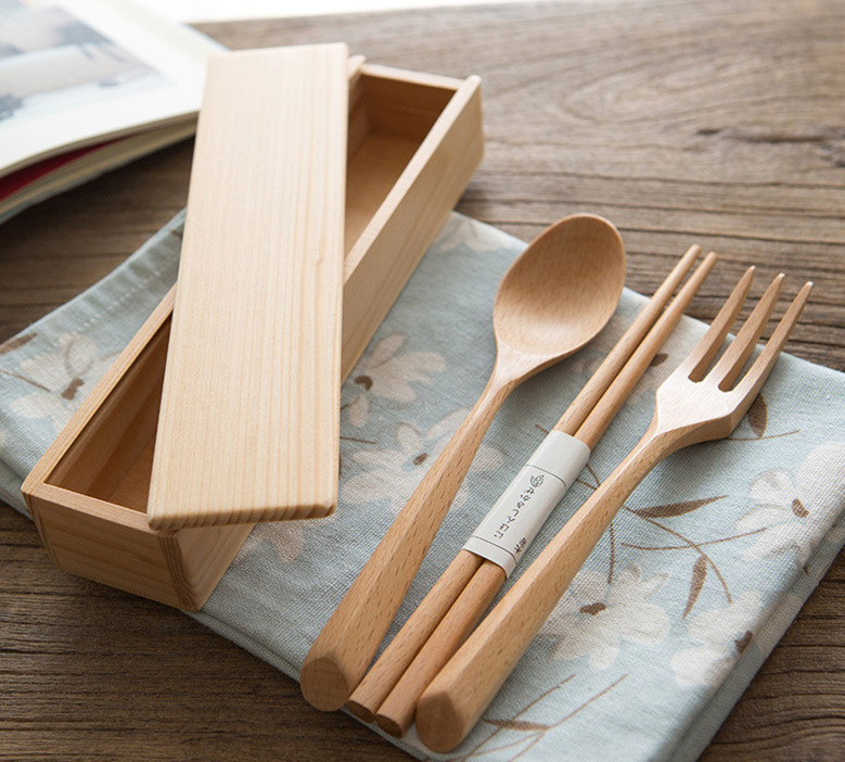 wooden cutlery
