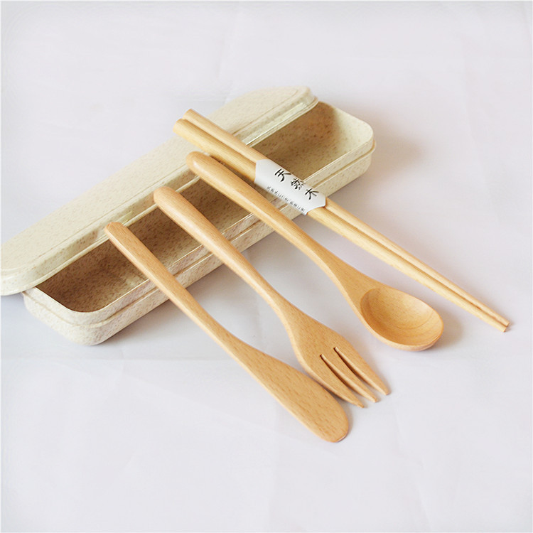 wooden cutlery