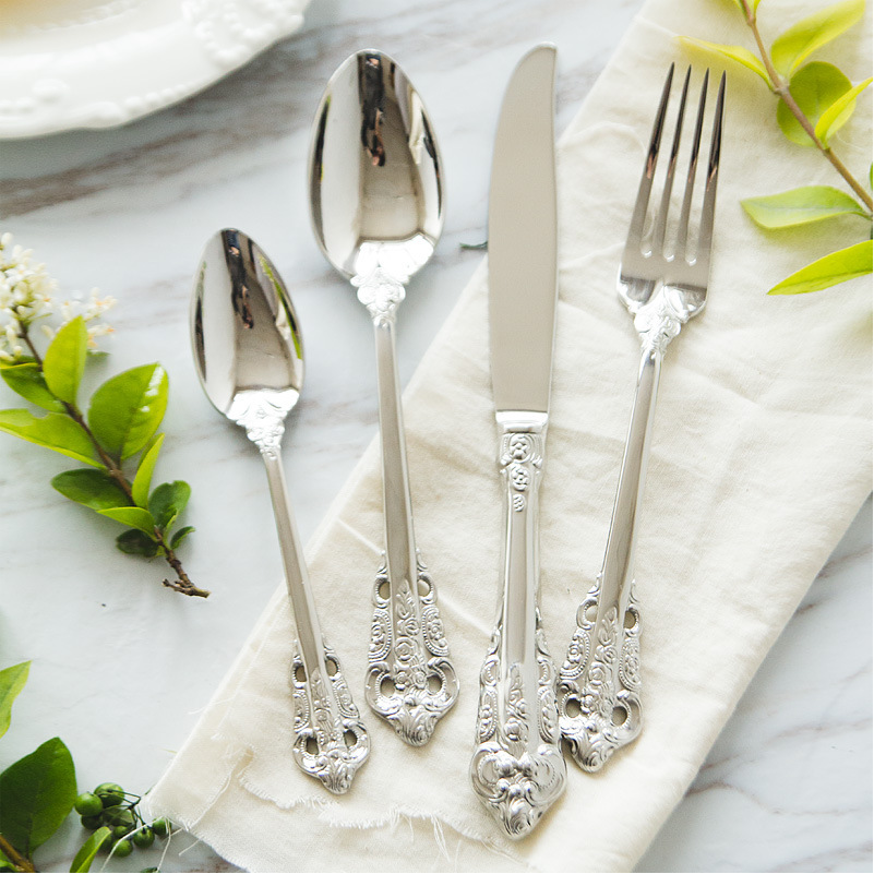 stainless steel cutlery