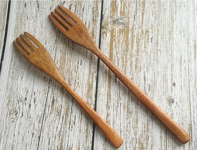 wooden cutlery
