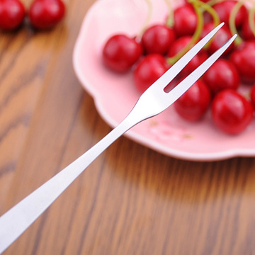 Cheap fruit fork