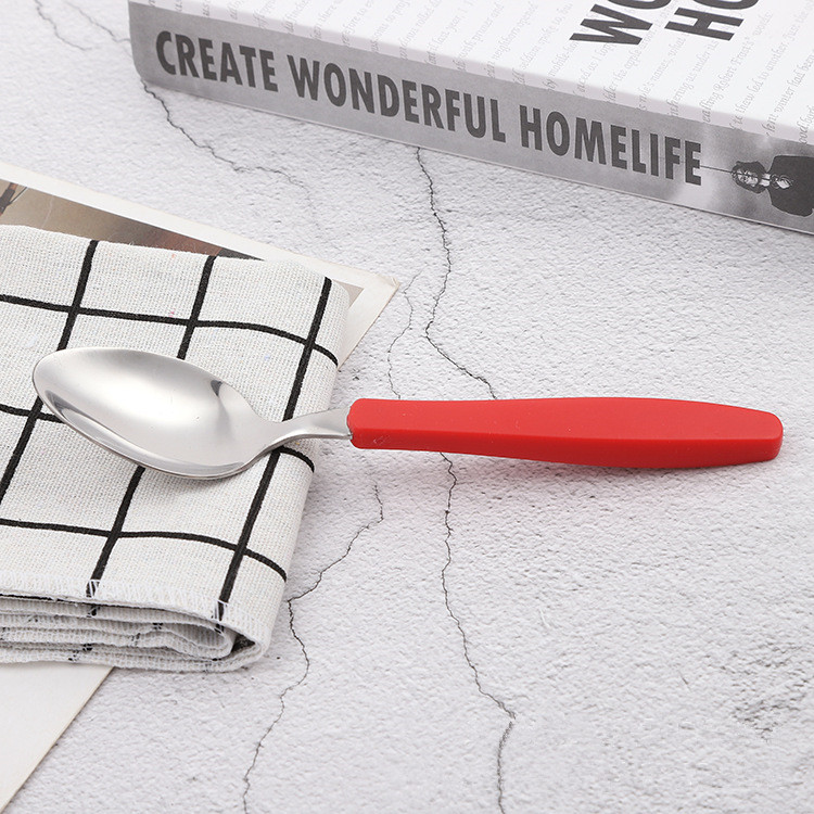 Cheap plastic handle cutlery