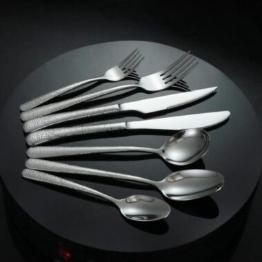 304 Stainless Steel Elegant Star Diamond Crack Design Cutlery Set – Steak Knives, Forks, Spoons for Fine Dining & Hotels