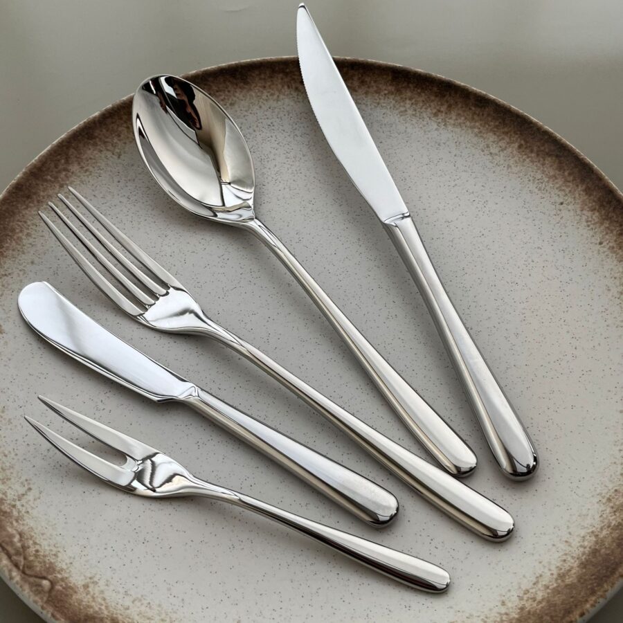 304 Stainless Steel Heavy-Duty Steak Cutlery Set for Home, Hotel & Restaurant Use