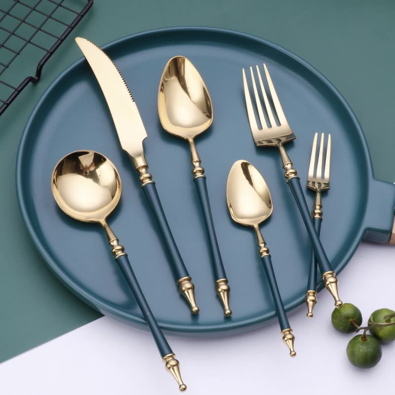 304 Stainless Steel Legendary Cutlery Set - 4-Piece Steak Knife, Fork, Spoon, Coffee Spoon for Restaurant