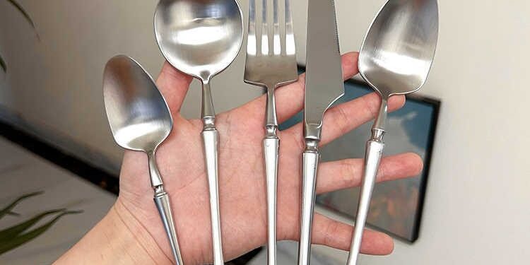 304 Stainless Steel Matte Brushed Waist-Shape Cutlery Set - Knife, Fork, Spoon, Dessert Spoon