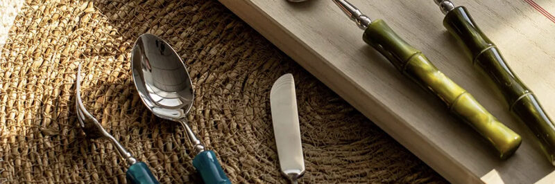 8-piece stainless steel cutlery set with bamboo-style acrylic handles