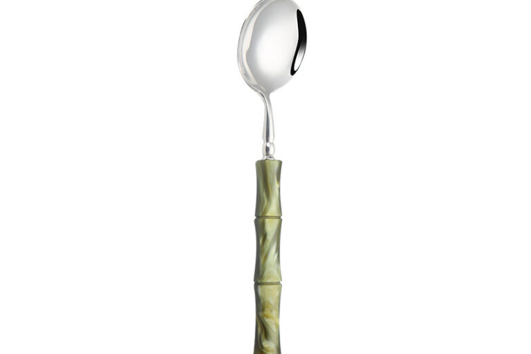 8-piece stainless steel cutlery set with bamboo-style acrylic handles