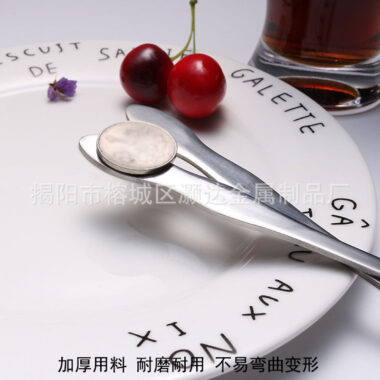 Cute Cartoon Bear & Cat Spoon Fork Set for Kids – 304 Stainless Steel & Walnut Wood