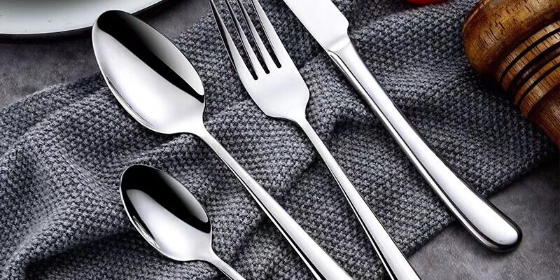 304 Stainless Steel Heavy-Duty Cutlery Set for Hotels & Restaurants – Steak Knives, Forks, Spoons