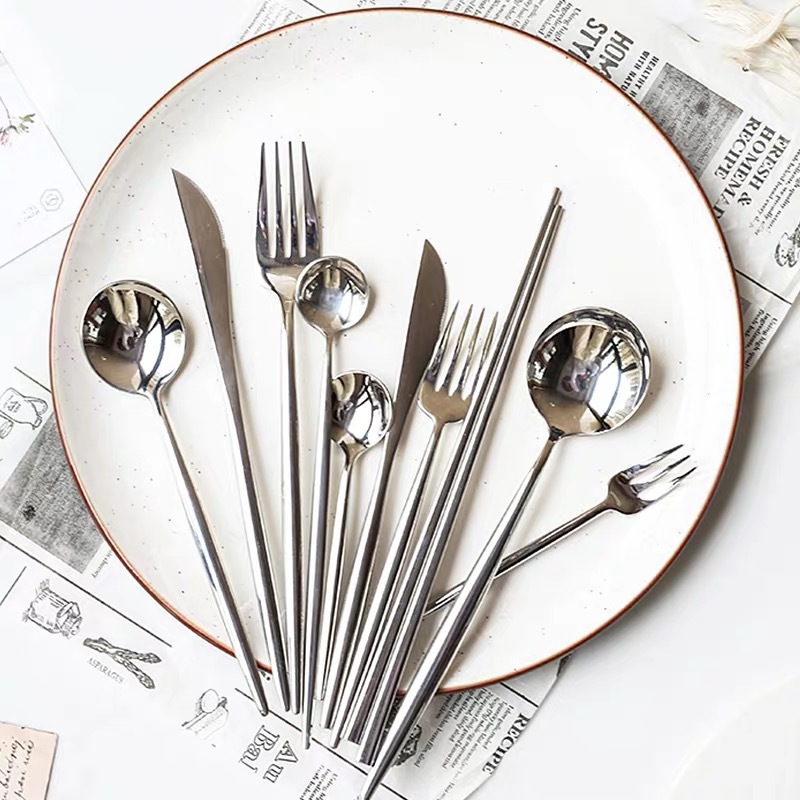 Nordic-Inspired 304 Stainless Steel Portuguese Mirror Finish Silver Western Cutlery Se (4) Nordic-Inspired 304 Stainless Steel Mirror Finish Silver Cutlery Set – Knife, Fork, Spoon & Chopsticks