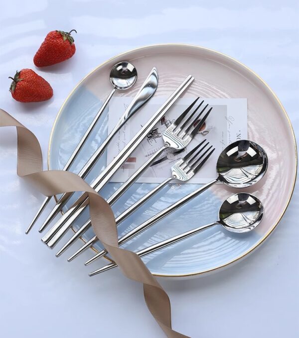 Nordic-Inspired 304 Stainless Steel Mirror Finish Silver Cutlery Set – Knife, Fork, Spoon & Chopsticks