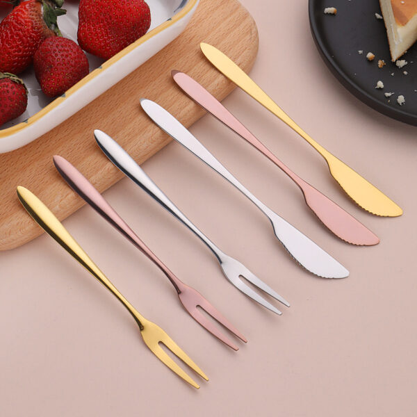 Portable Stainless Steel Cutlery Set for Students with Wooden Handle Chopsticks, Spoon & Fork (1) Portable stainless steel cutlery set with wooden handle for students